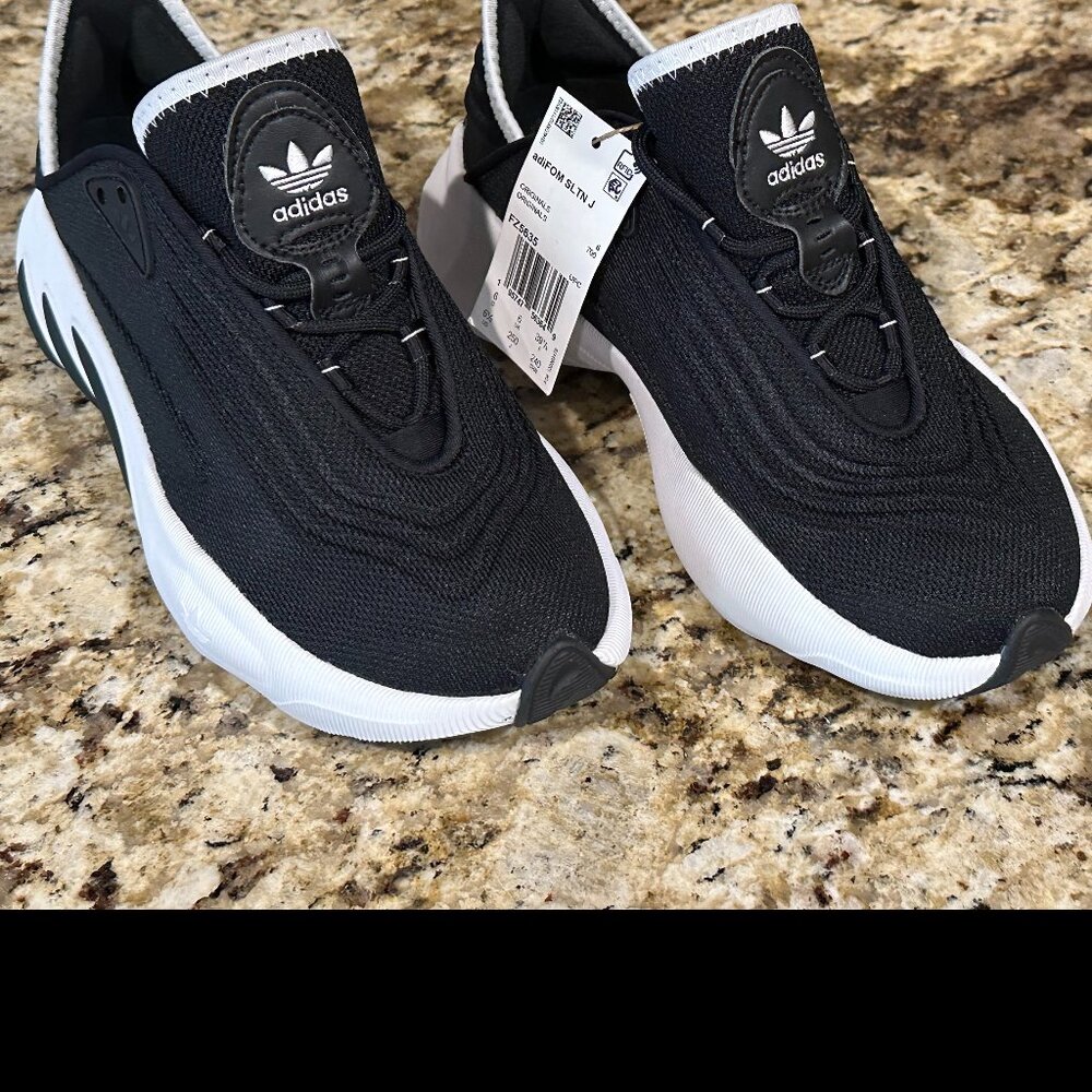 Kid's Unisex Adidas Originals Adifom SLTN Shoes FZ5635 Black / White  (E/P)